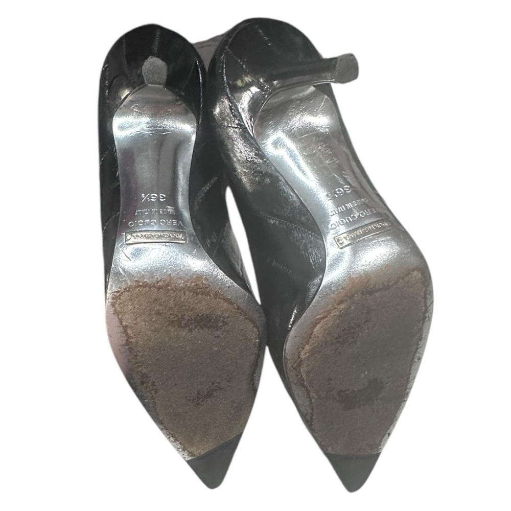 Dolce & Gabbana Black Heels - Picture 5 of 10